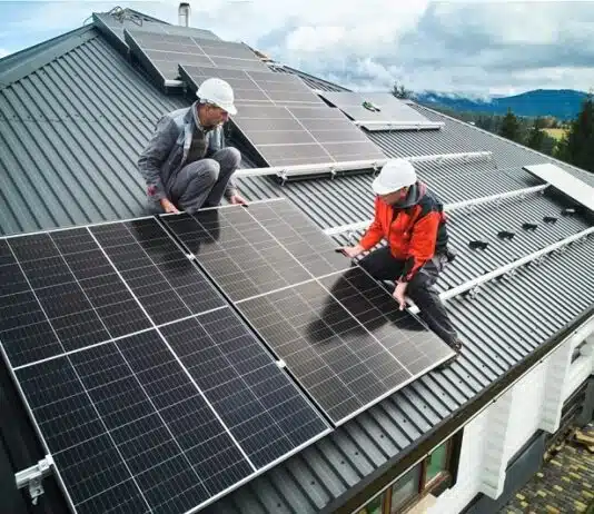 Les étapes clés pour une transition énergétique réussie avec la technologie solaire