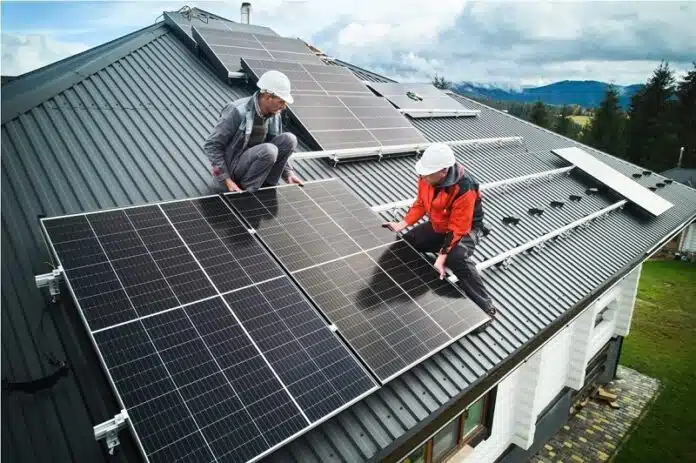 Les étapes clés pour une transition énergétique réussie avec la technologie solaire